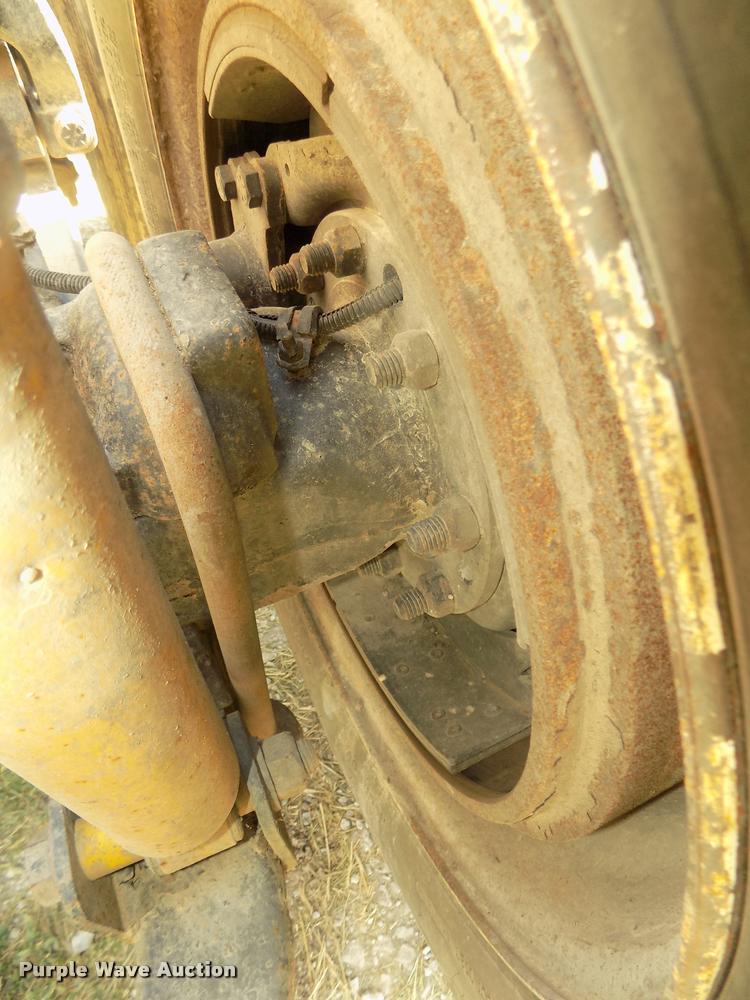 image for item DA3020 1998 Freightliner Century Class semi truck