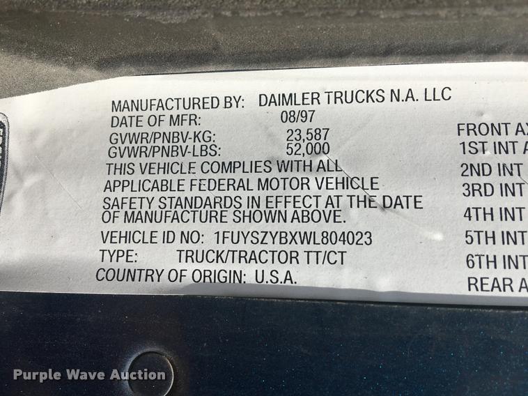 image for item DA3020 1998 Freightliner Century Class semi truck