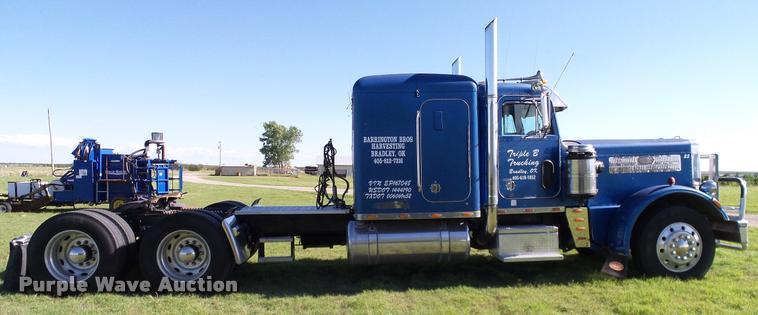image for item DA6182 1984 Peterbilt 359 semi truck