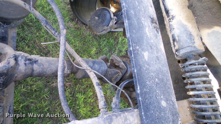 image for item DA6182 1984 Peterbilt 359 semi truck