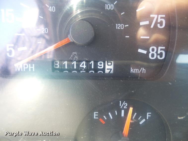 image for item DA6342 1998 Ford AT9513 Aeromax 113 semi truck