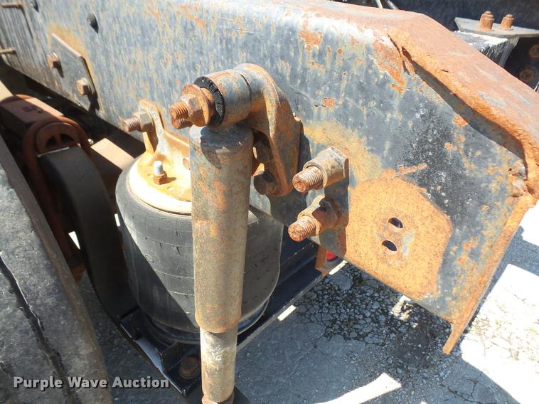 image for item DA6342 1998 Ford AT9513 Aeromax 113 semi truck