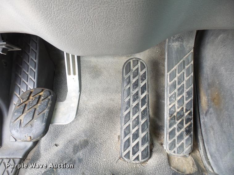 image for item DA6344 1998 Ford AT9513 Aeromax 113 semi truck