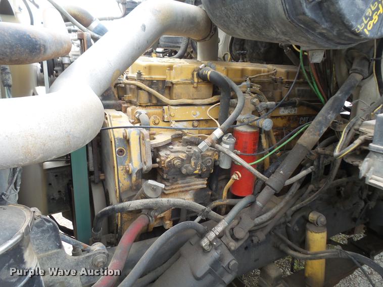 image for item DA6344 1998 Ford AT9513 Aeromax 113 semi truck