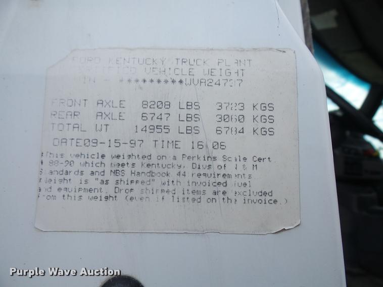 image for item DA6344 1998 Ford AT9513 Aeromax 113 semi truck