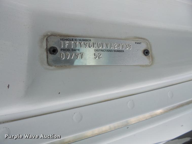 image for item DA6344 1998 Ford AT9513 Aeromax 113 semi truck