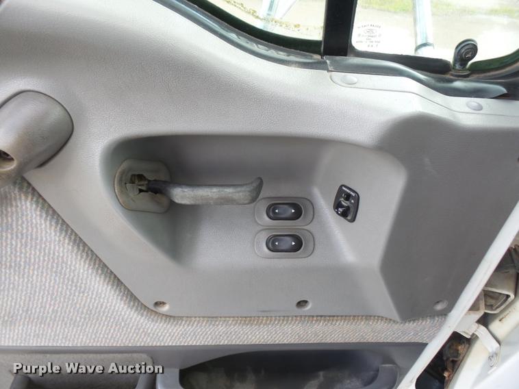 image for item DA6345 1998 Ford AT9513 Aeromax 113 semi truck