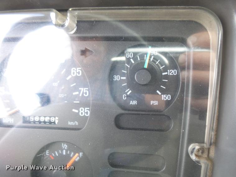 image for item DA6345 1998 Ford AT9513 Aeromax 113 semi truck