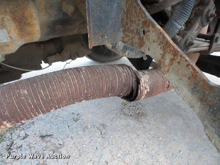 image for item DA6345 1998 Ford AT9513 Aeromax 113 semi truck