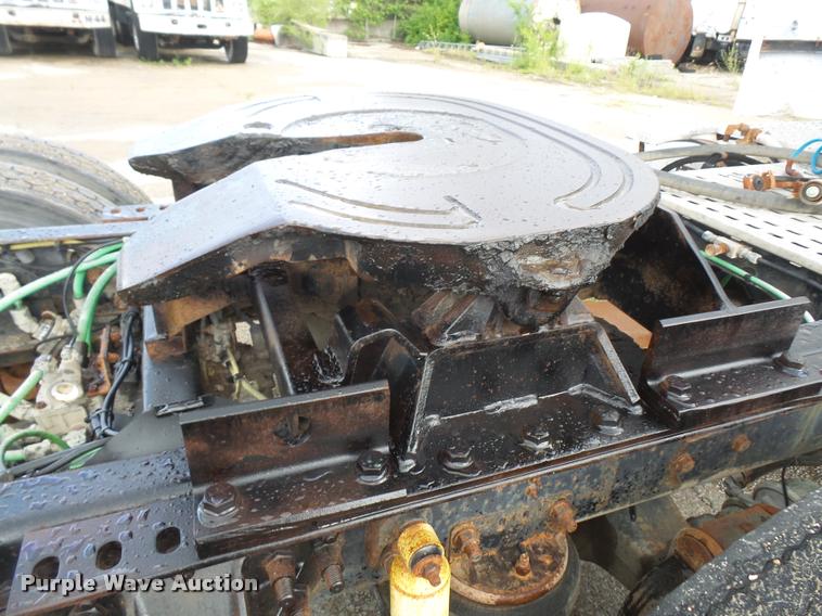 image for item DA6345 1998 Ford AT9513 Aeromax 113 semi truck