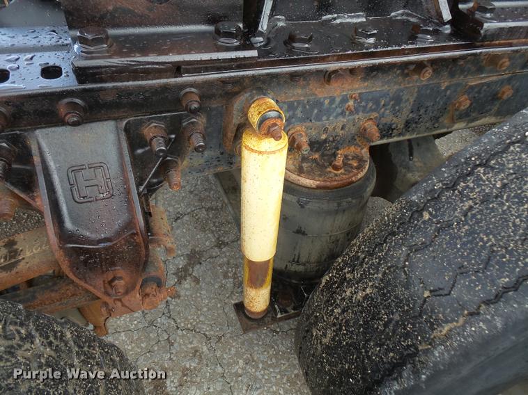 image for item DA6345 1998 Ford AT9513 Aeromax 113 semi truck