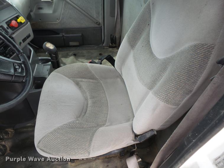 image for item DA6347 1998 Ford AT9513 Aeromax 113 semi truck