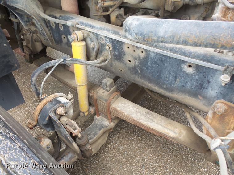 image for item DA6347 1998 Ford AT9513 Aeromax 113 semi truck