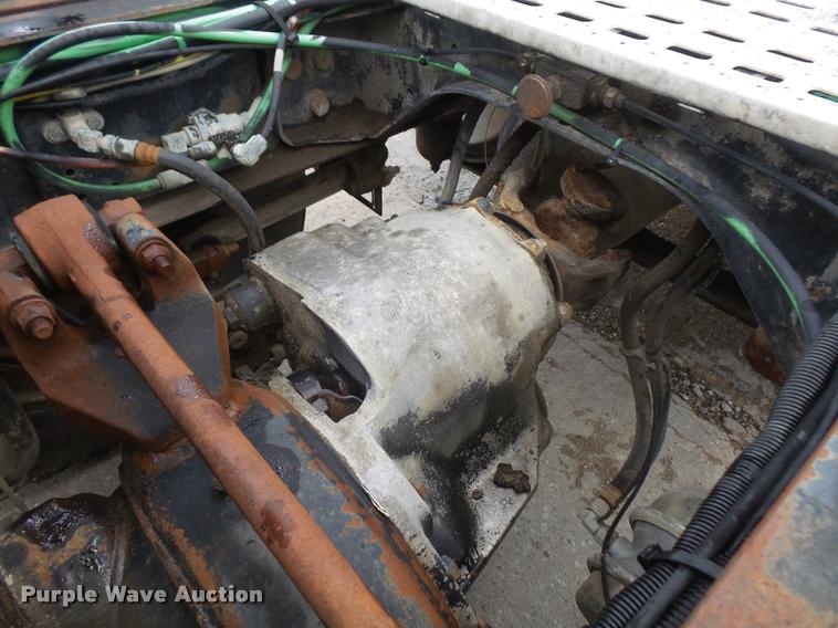 image for item DA6347 1998 Ford AT9513 Aeromax 113 semi truck