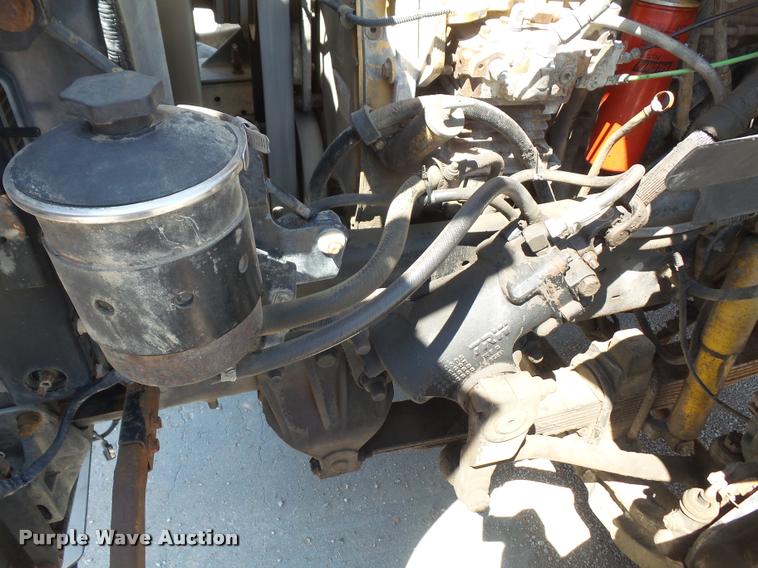 image for item DA6348 1998 Ford AT9513 Aeromax 113 semi truck