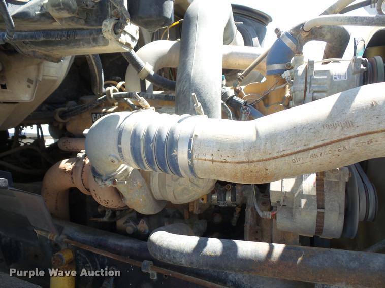 image for item DA6348 1998 Ford AT9513 Aeromax 113 semi truck