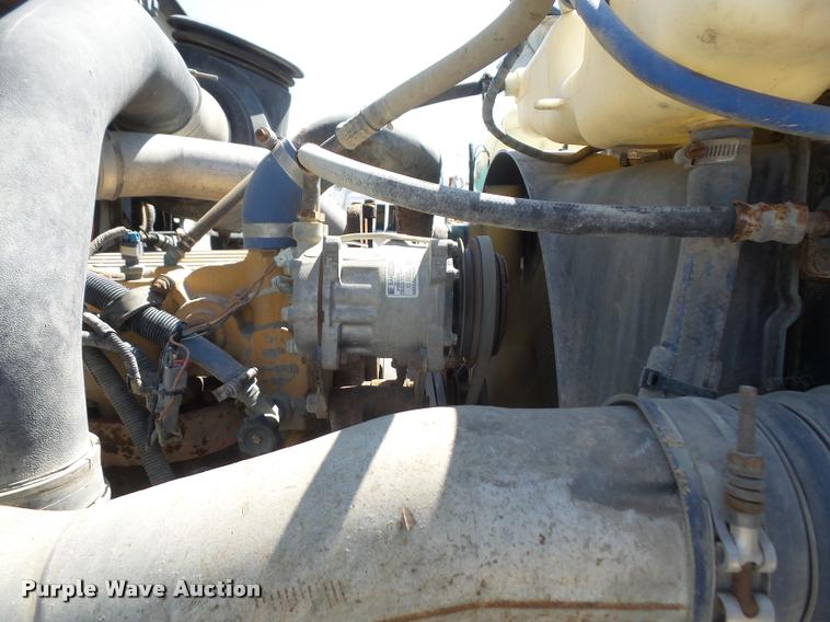 image for item DA6348 1998 Ford AT9513 Aeromax 113 semi truck