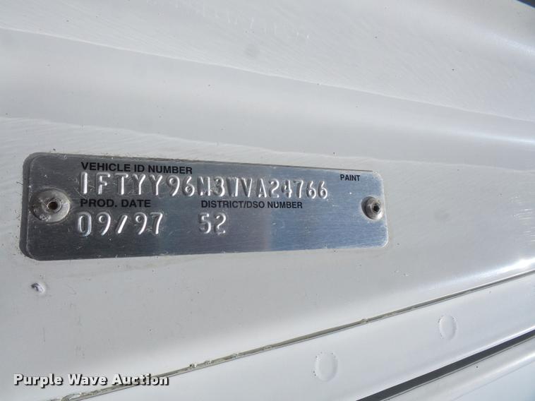 image for item DA6348 1998 Ford AT9513 Aeromax 113 semi truck