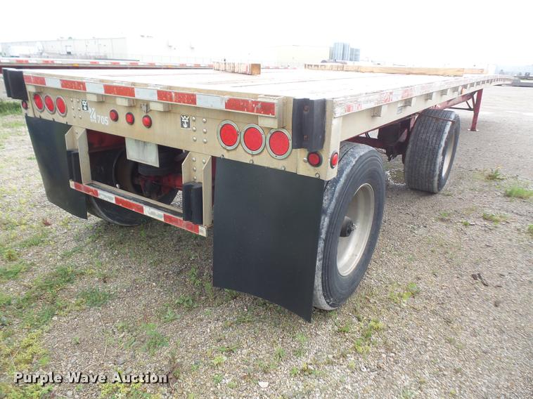 image for item DA6350 2006 Wilson CF-900 flatbed trailer