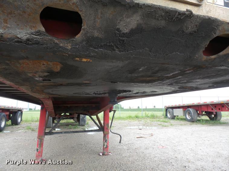 image for item DA6350 2006 Wilson CF-900 flatbed trailer