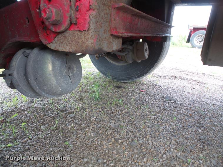 image for item DA6350 2006 Wilson CF-900 flatbed trailer