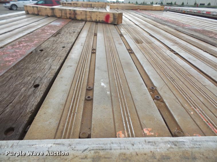 image for item DA6350 2006 Wilson CF-900 flatbed trailer