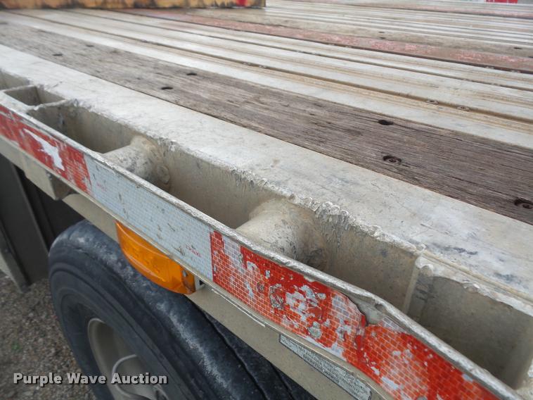 image for item DA6350 2006 Wilson CF-900 flatbed trailer