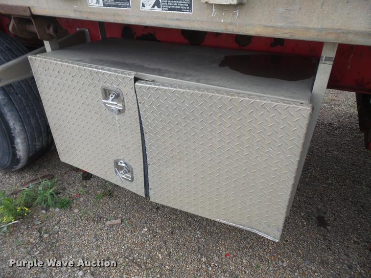 image for item DA6350 2006 Wilson CF-900 flatbed trailer