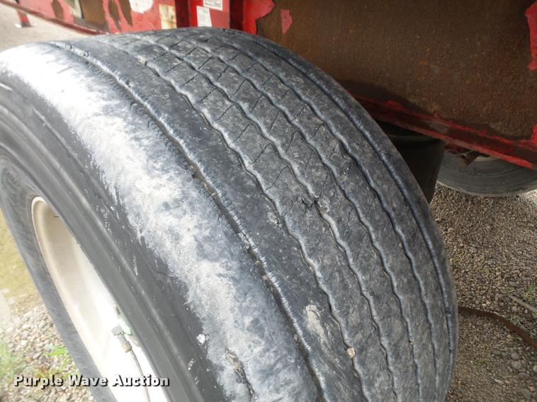 image for item DA6350 2006 Wilson CF-900 flatbed trailer