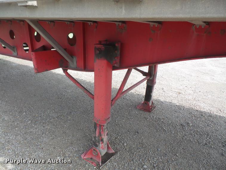 image for item DA6351 2006 Transcraft Eagle NW2 flatbed trailer