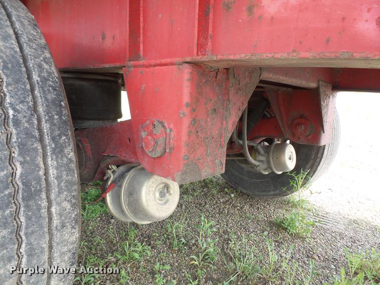 image for item DA6351 2006 Transcraft Eagle NW2 flatbed trailer