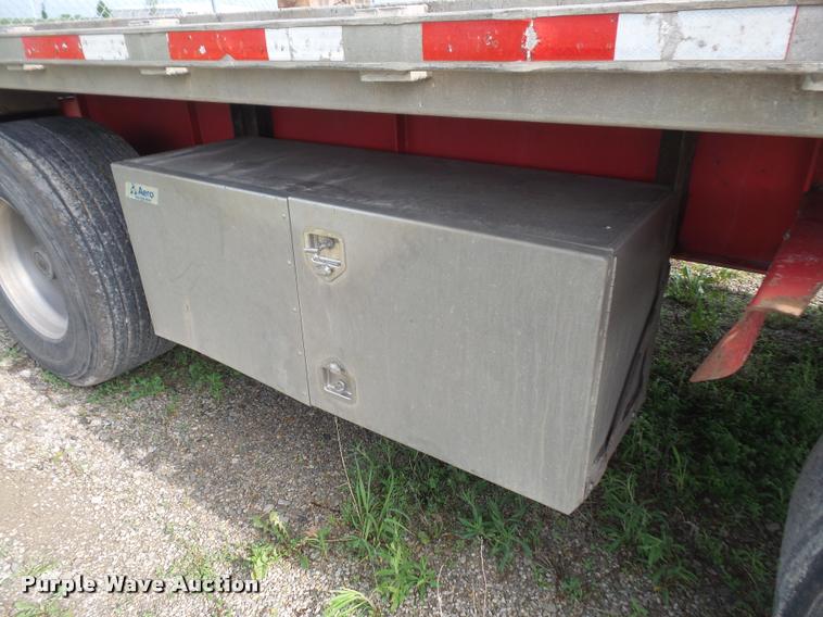 image for item DA6351 2006 Transcraft Eagle NW2 flatbed trailer