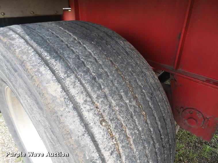 image for item DA6351 2006 Transcraft Eagle NW2 flatbed trailer