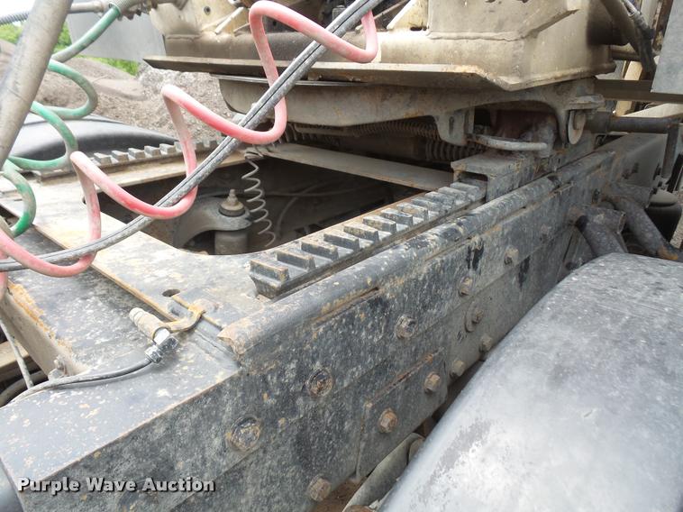 image for item DA6373 1996 Peterbilt 378 semi truck