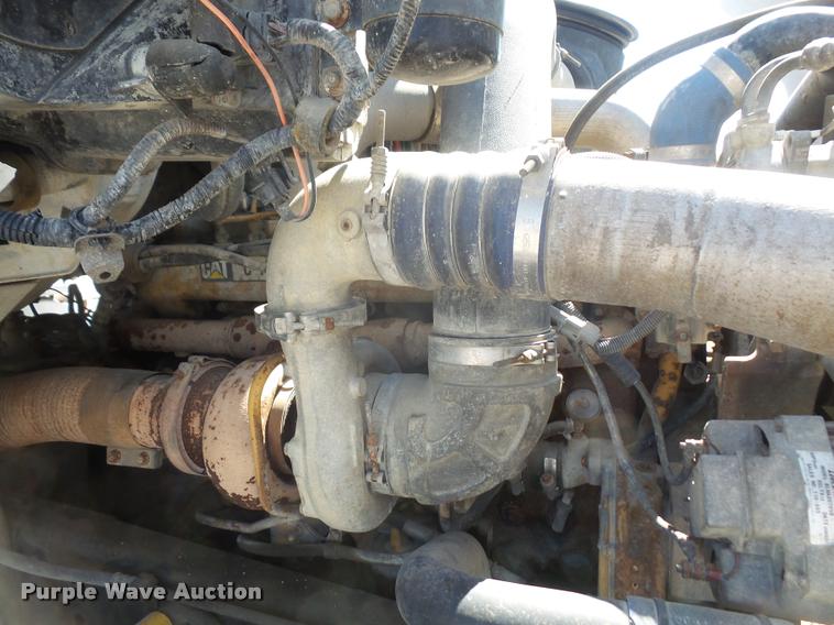 image for item DA6406 1998 Ford AT9513 Aeromax 113 semi truck