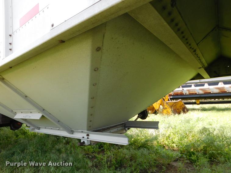 image for item DB1011 2000 Corn Husker triple hopper bottom grain trailer
