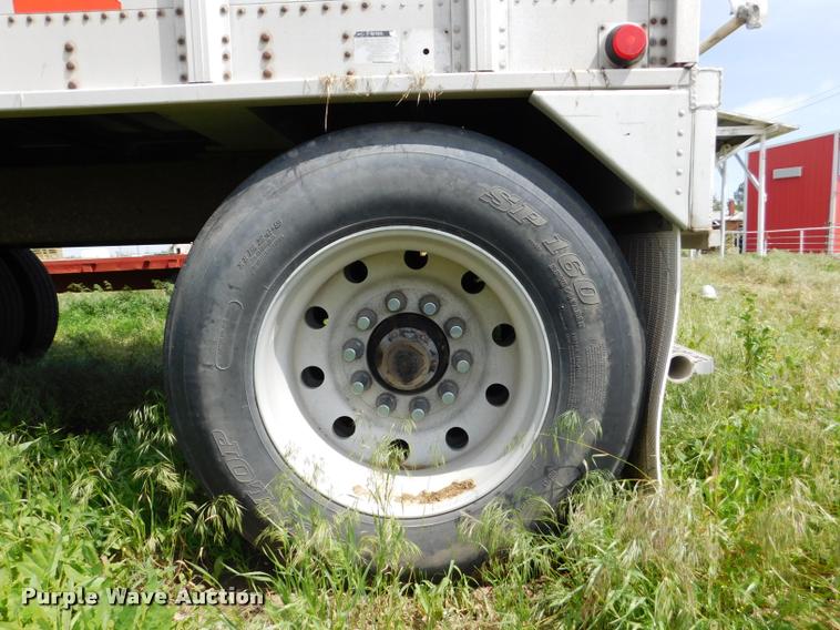 image for item DB1011 2000 Corn Husker triple hopper bottom grain trailer