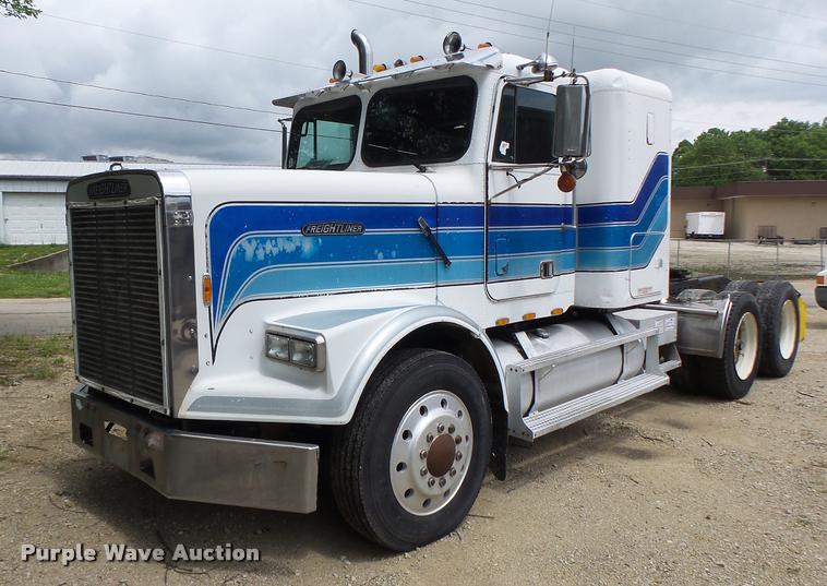 image for item DB1331 1986 Freightliner FLC semi truck