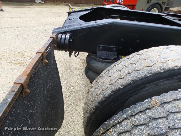 image for item DB1331 1986 Freightliner FLC semi truck