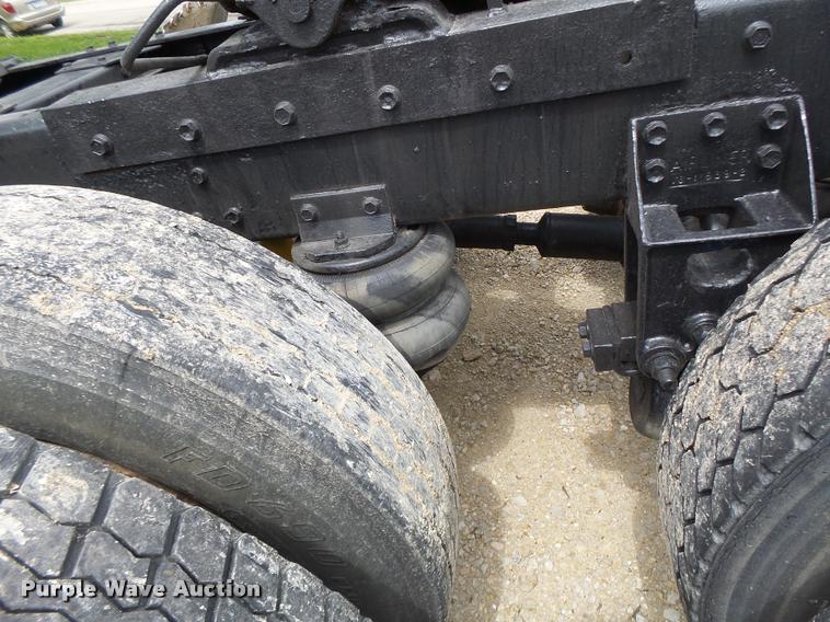 image for item DB1331 1986 Freightliner FLC semi truck