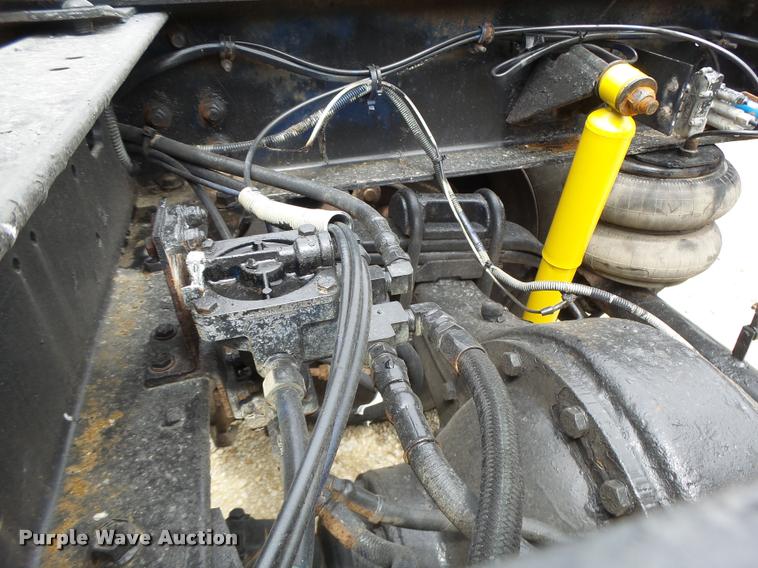 image for item DB1331 1986 Freightliner FLC semi truck