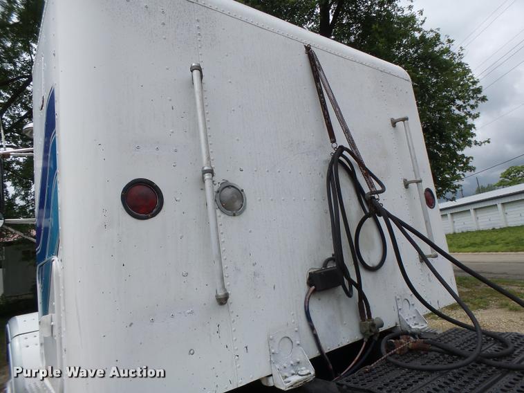 image for item DB1331 1986 Freightliner FLC semi truck