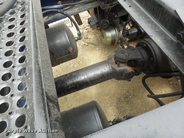 image for item DB1331 1986 Freightliner FLC semi truck