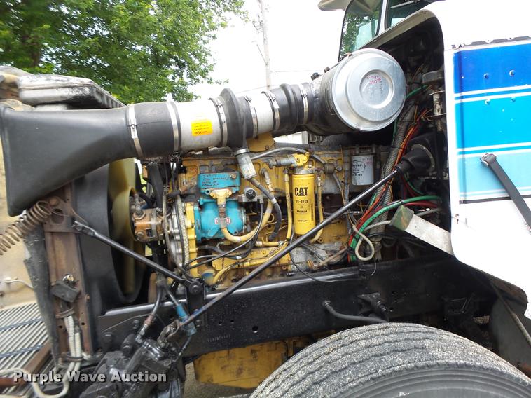 image for item DB1331 1986 Freightliner FLC semi truck