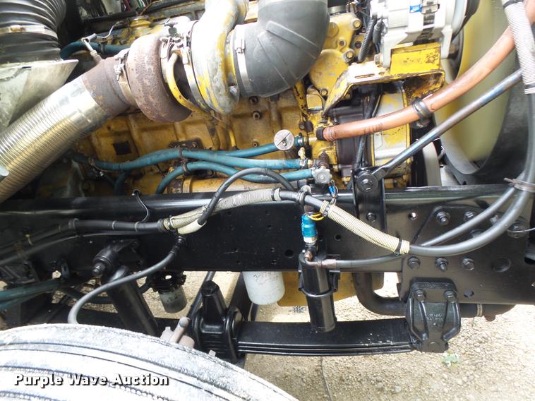 image for item DB1331 1986 Freightliner FLC semi truck