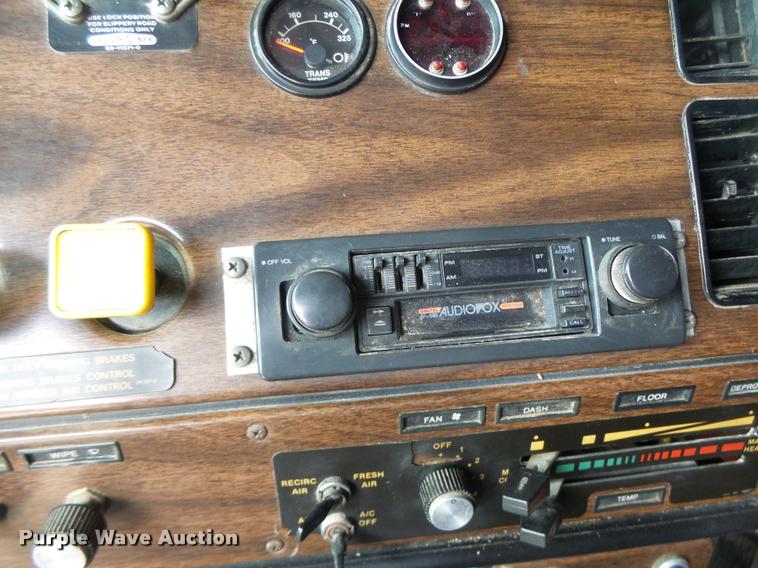 image for item DB1331 1986 Freightliner FLC semi truck