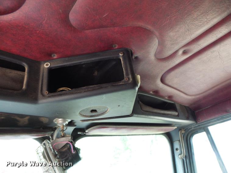 image for item DB1331 1986 Freightliner FLC semi truck