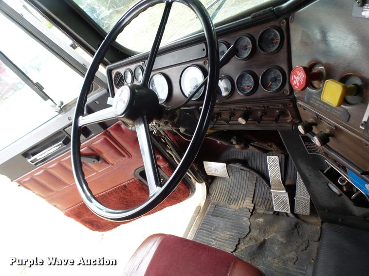 image for item DB1331 1986 Freightliner FLC semi truck