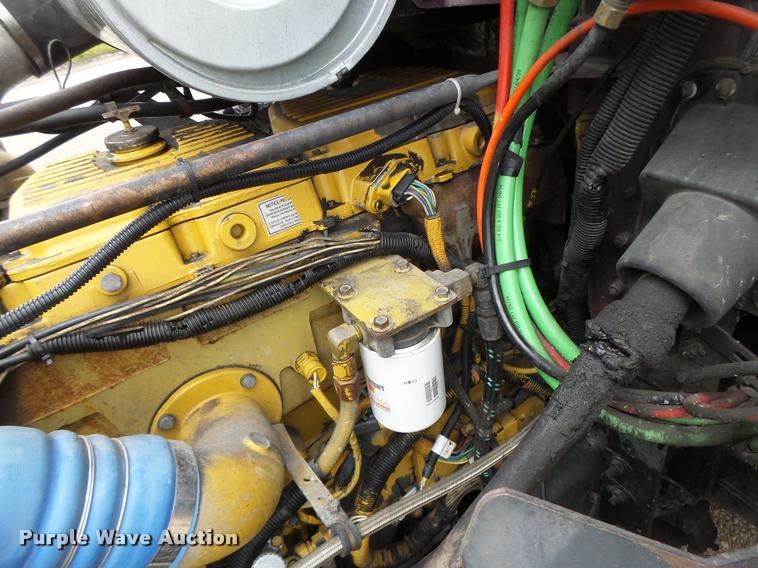 image for item DB1335 1995 Freightliner FLD semi truck