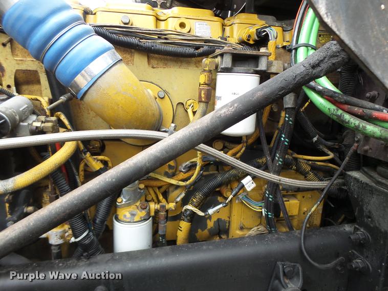 image for item DB1335 1995 Freightliner FLD semi truck